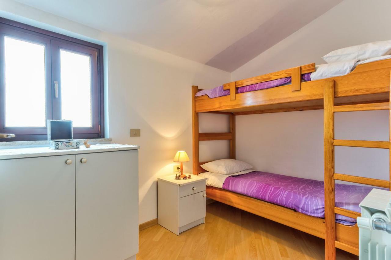 Apartments Redenta Tar-Vabriga المظهر الخارجي الصورة