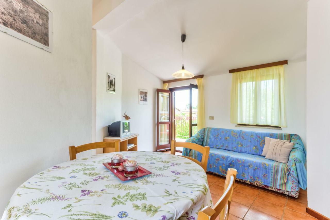 Apartments Redenta Tar-Vabriga المظهر الخارجي الصورة